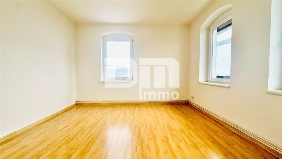 Wohn-/Hofensemble mit Einfamilienhaus, 2x Hofgebäude und altengerechter Bungalow - Haupthaus OG Schlafzimmer / Kind